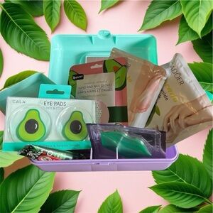 Avocado Lover’s Eye Pads and Self Care Set